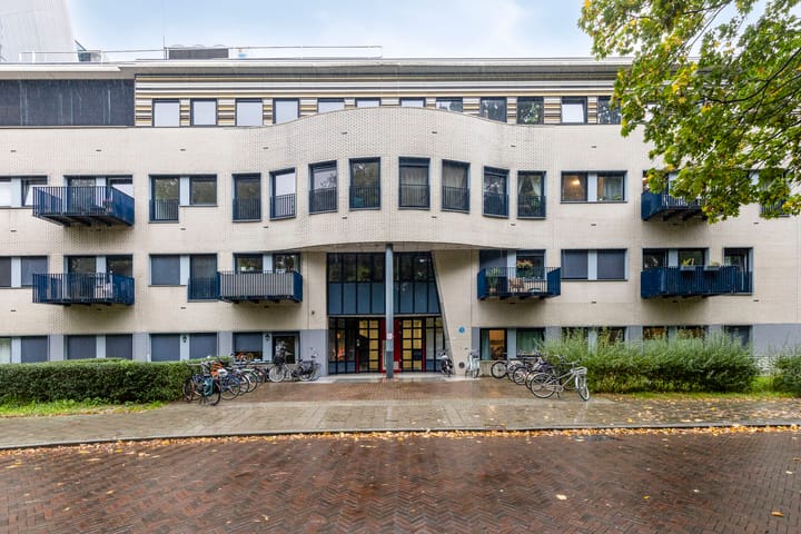 Waterloolaan 1-42 in Groningen