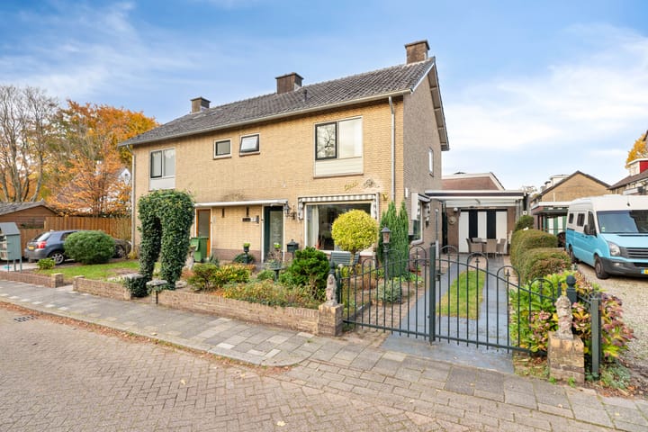 Waterlooweg 13 in Austerlitz