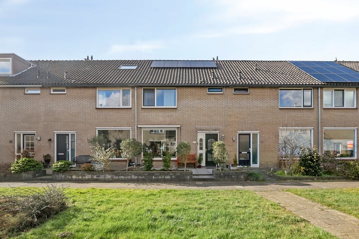 Waterlustlaan 75 in Gouda foto