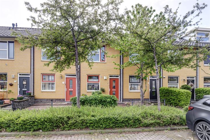 Watermunt 7 in Hendrik-Ido-Ambacht foto