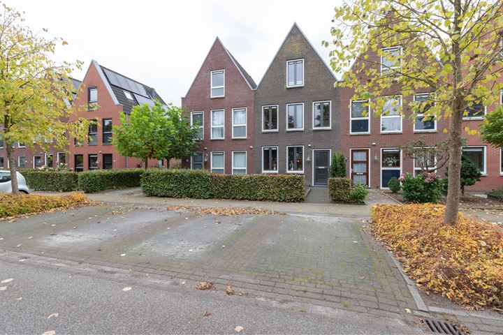 Watersingel 50 in Leek foto