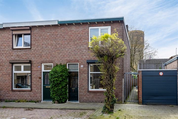 Watertorenstraat 98 in Tilburg foto