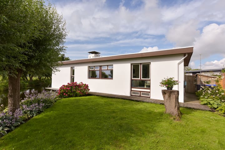 Watertuin 50 in Wilnis foto