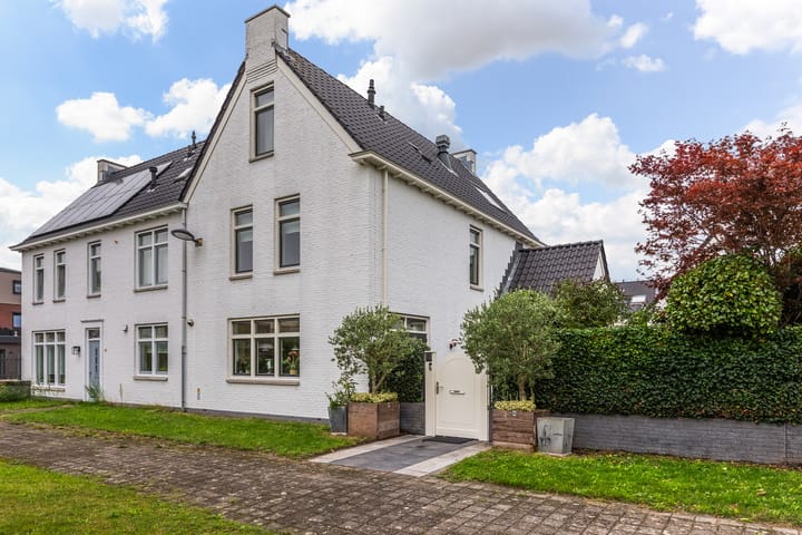 Watervliet 40 in Hoofddorp