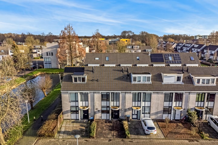 Weegbree 27 in Uithoorn foto