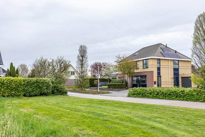 Weegbree 5 in Delfzijl