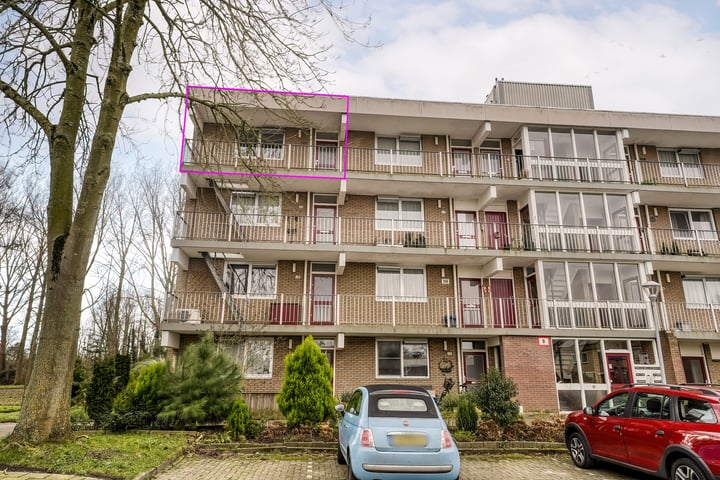 Weegbreestraat 132 in Nieuw-Vennep foto