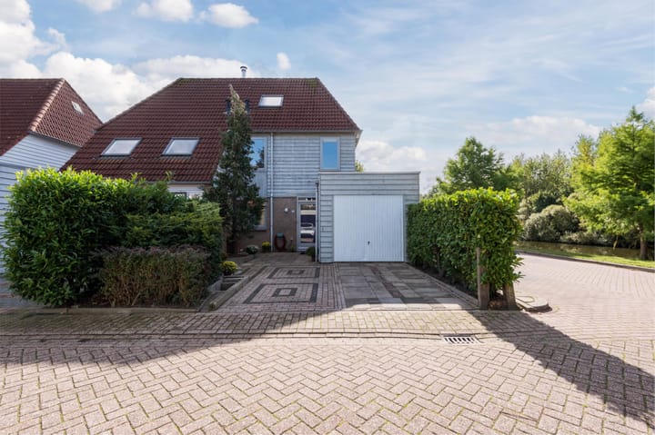 Weegbreestraat 17 in Almere