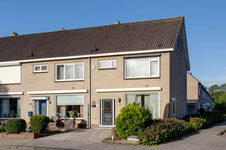 Weegschaalstraat 25 in Volendam