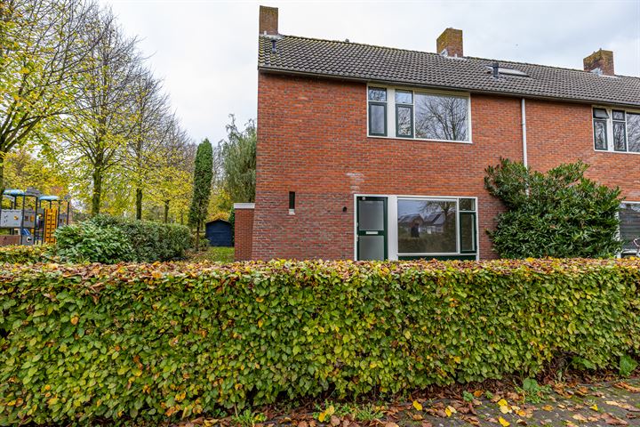 Weemweg 32 in Stedum foto