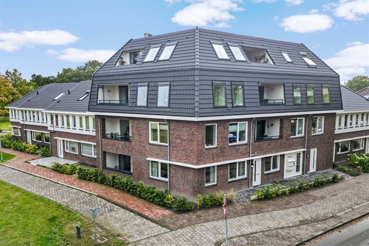 Weerdingerstraat 208A in Emmen foto