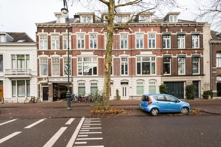 Weerdsingel W.Z. 18G in Utrecht foto
