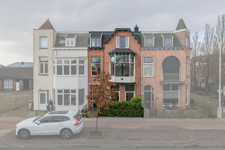 Weeresteinstraat 135 in Hillegom foto