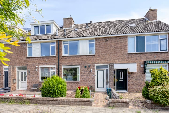 Weeresteinstraat 46 in Hillegom foto