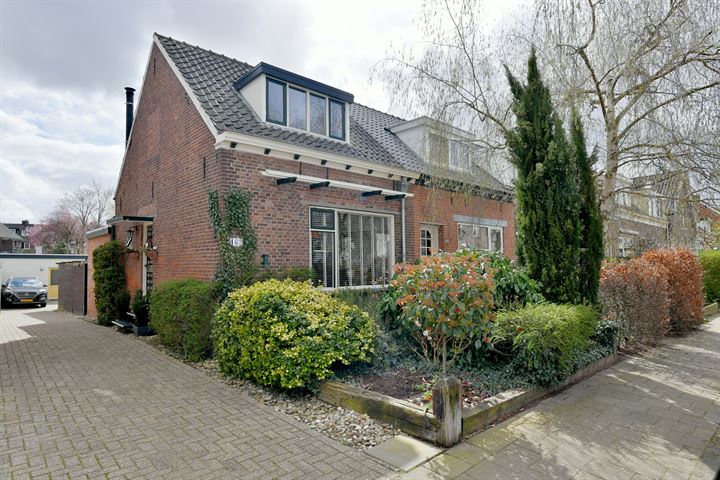 Weg naar Laren 162 in Zutphen foto