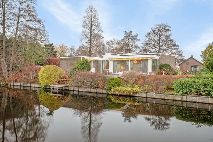 Weidebloemstraat 16 in Berkenwoude foto