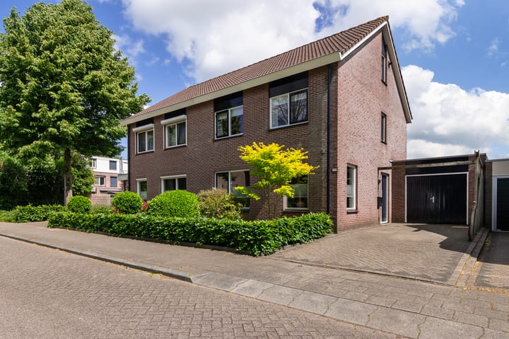 Weidelaan 163 in Raalte foto