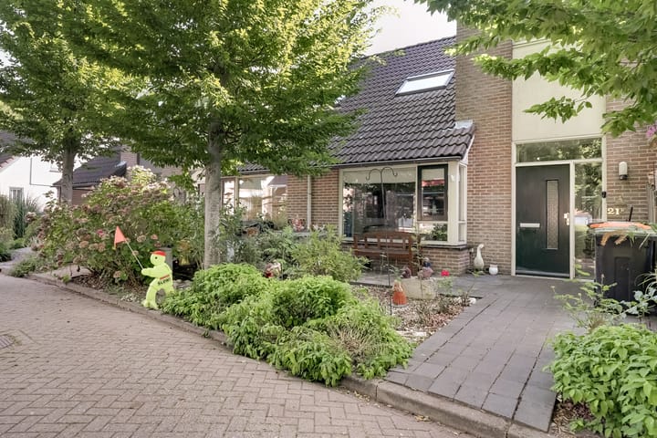 Weidelaan 21b in Twisk