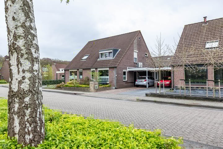 Weidemaad 39 in Oosterwolde