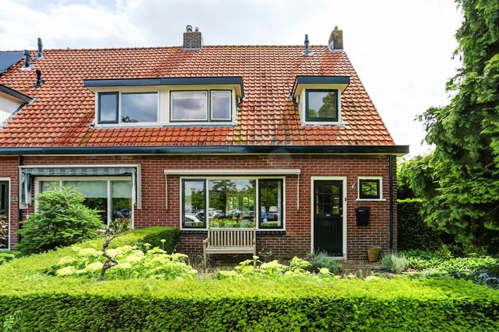 Weidemeesterlaan 17 in Harderwijk foto