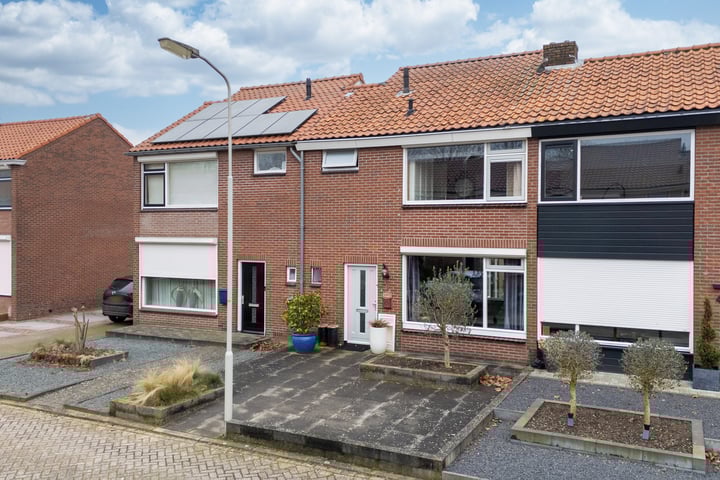 Weidestraat 6 in Didam foto