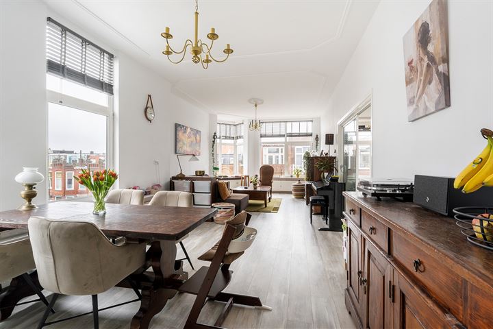 Weimarstraat 421 in 's-Gravenhage foto