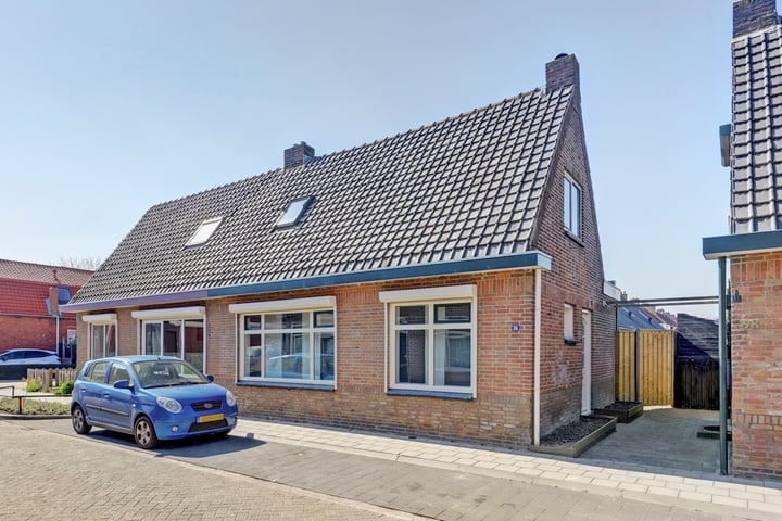Welhoekstraat 36 in Kruiningen foto