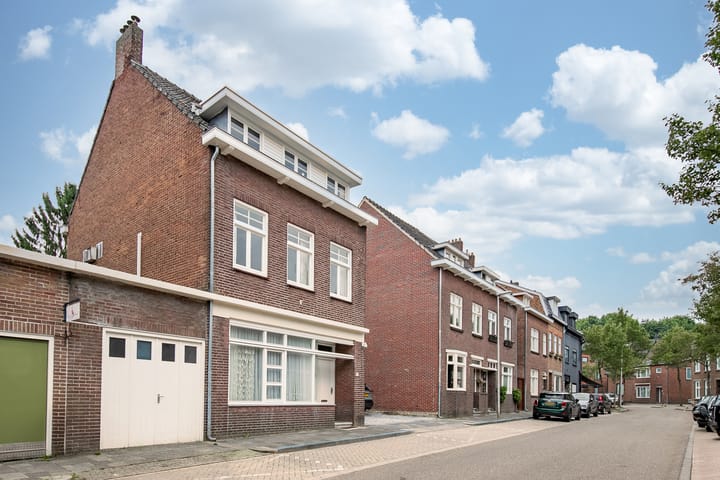 Weltertuijnstraat 11 in Heerlen foto