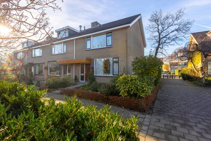 Weresteijn 16 in Sliedrecht foto
