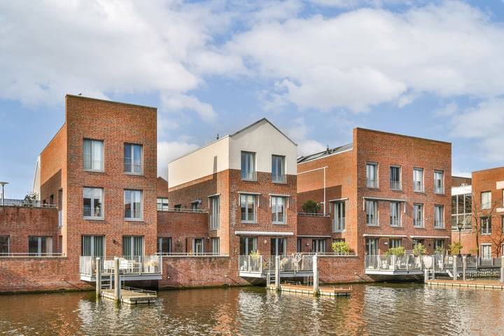 Werf van Pronk 8 in Vlaardingen foto