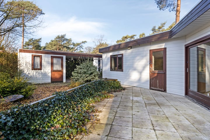 Werstkant 17R-34 in Berlicum foto