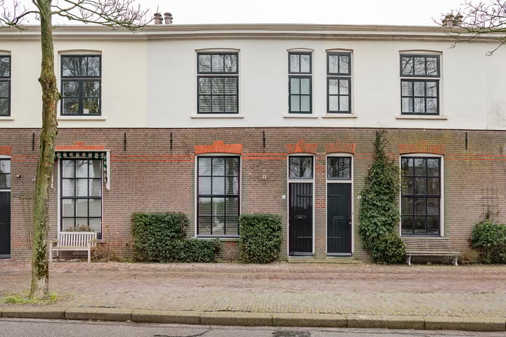 West 8 in Hoorn foto