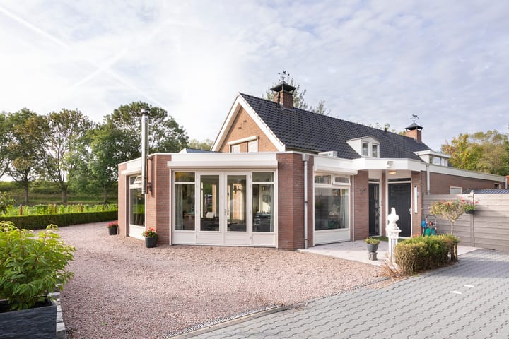 Westdijk 4 in Willemstad