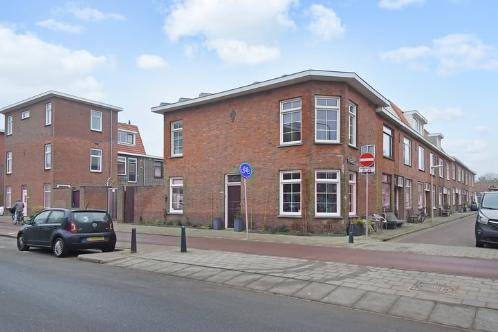 Westduinweg 233 in 's-Gravenhage foto