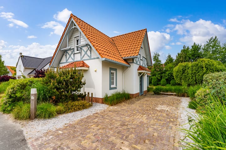 Westduynen 16 in Cadzand foto