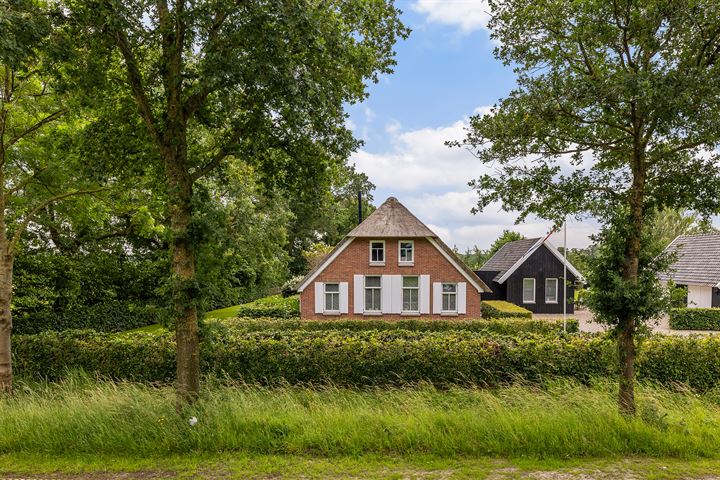 Westeinde 61 in Dalfsen foto