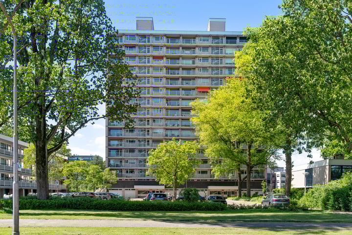 Westelijk Halfrond 409 in Amstelveen foto