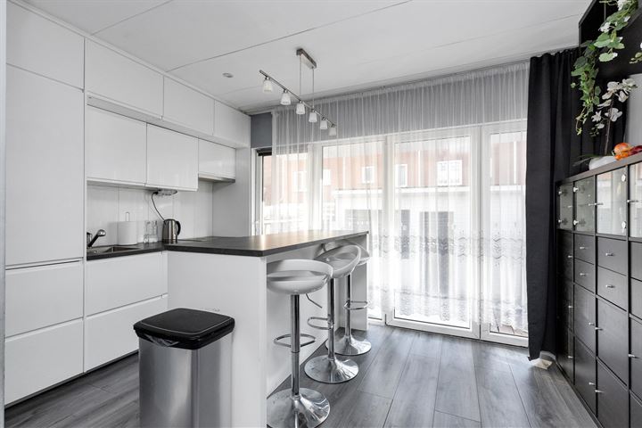 Westerbeekstraat 8B in Rotterdam foto