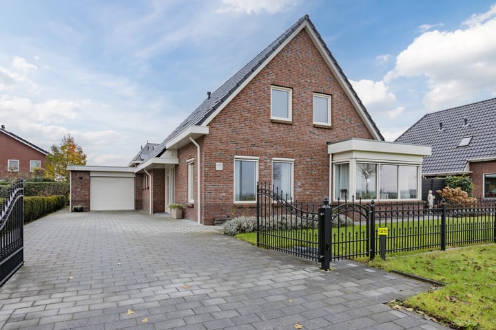 Westerdiep 125 in Nieuw-Buinen foto