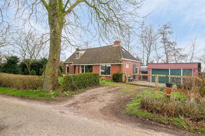 Westerhornerweg 13 in Grijpskerk foto