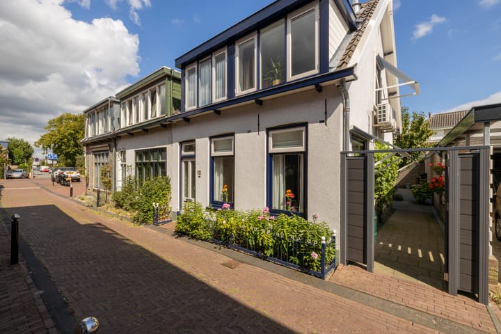 Westersteeg 12 in Lekkerkerk foto