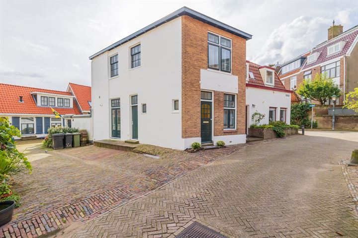 Westerstraat 10 in Zandvoort foto