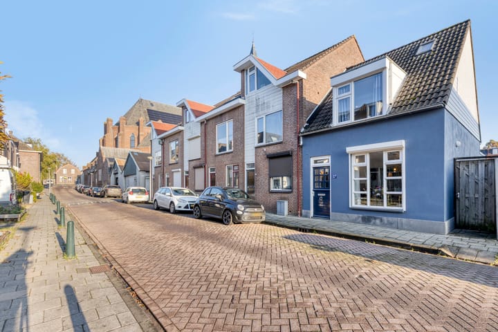 Westerstraat 27 in Dinteloord foto