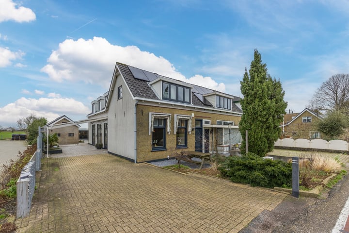 Westgaag 82 in Maasland foto