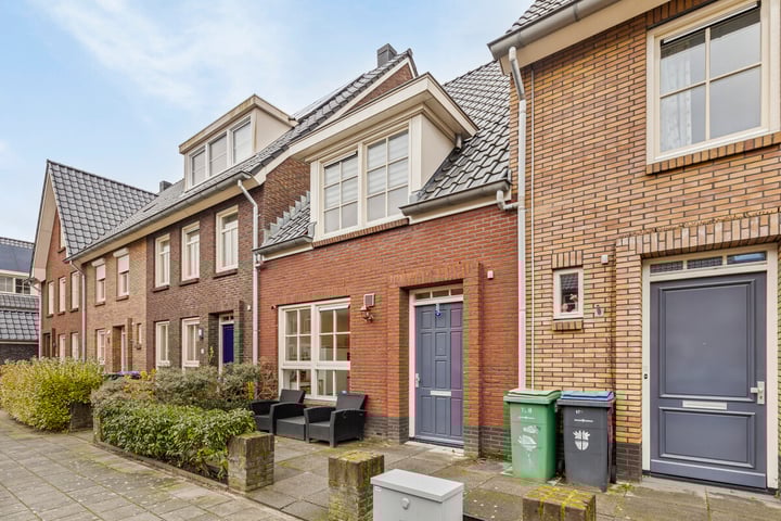 Westhove 127 in Amstelveen foto