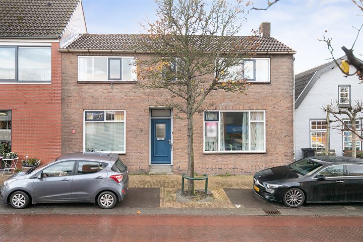 Weststraat 19 in Kapelle foto