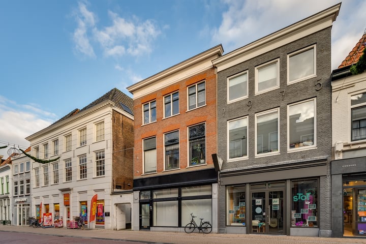 Westwagenstraat 12 in Gorinchem foto