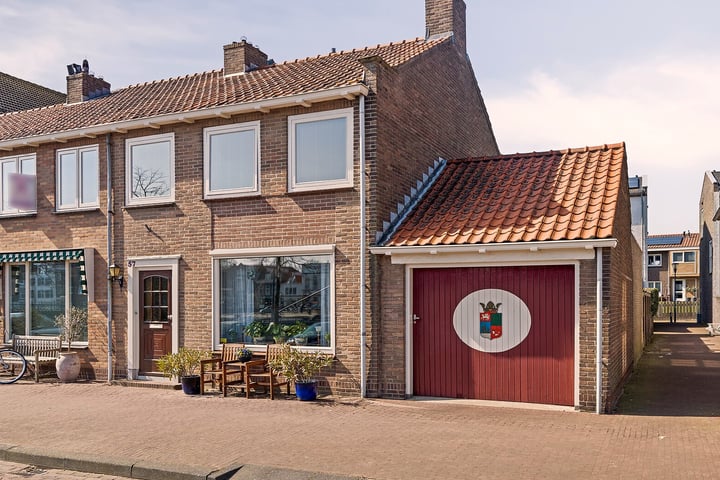 Foto van woning Westzanddijk 57, Hellevoetsluis