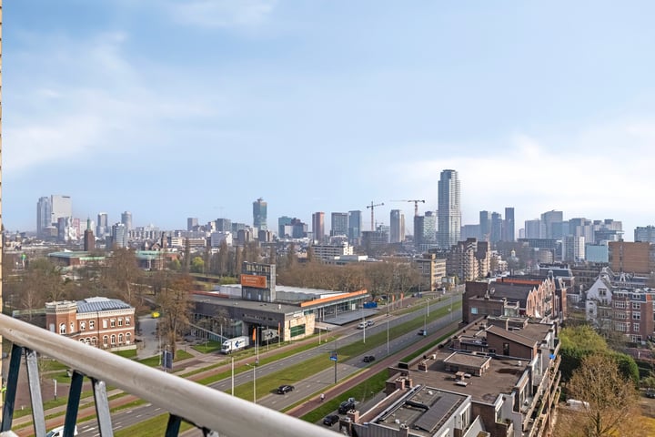 Westzeedijk 264 in Rotterdam foto
