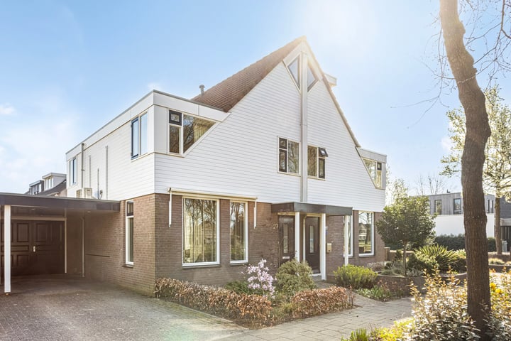 Wetering 27 in Oss foto